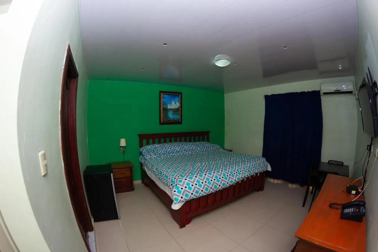 Hotel Renacer Santo Domingo