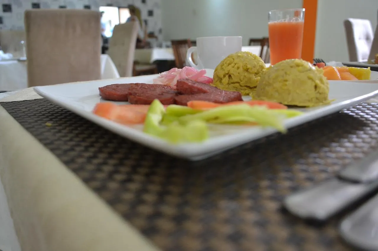 Hotel Renacer Santo Domingo