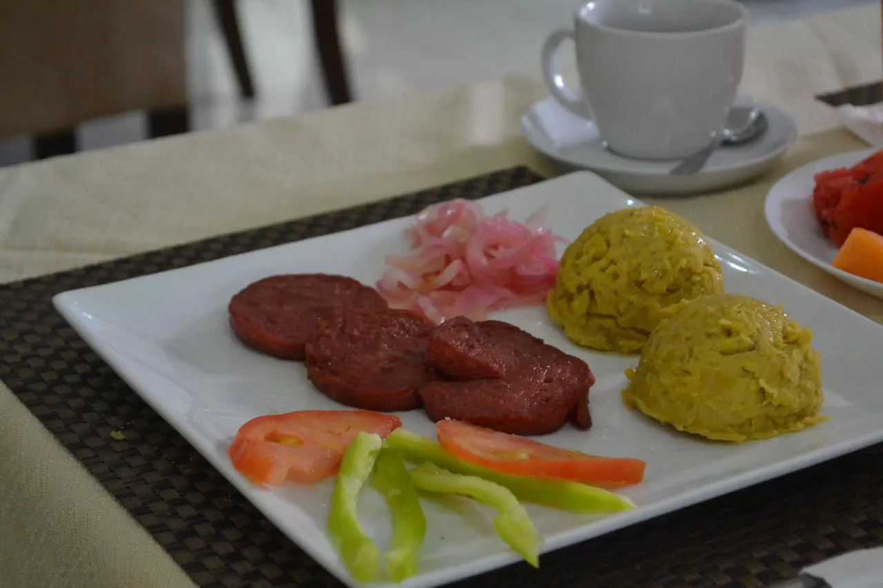 Hotel Renacer Santo Domingo
